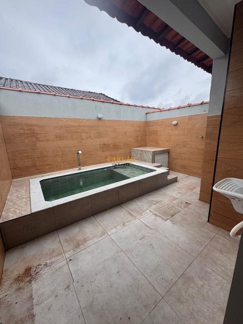 Casa à venda em Mongaguá, residencial, com 3 quartos, com 80 m²