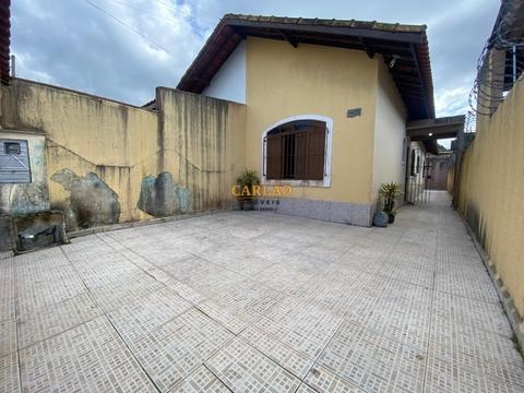 Casa à venda em Mongaguá, Itaóca, com 2 quartos, com 57.75 m²