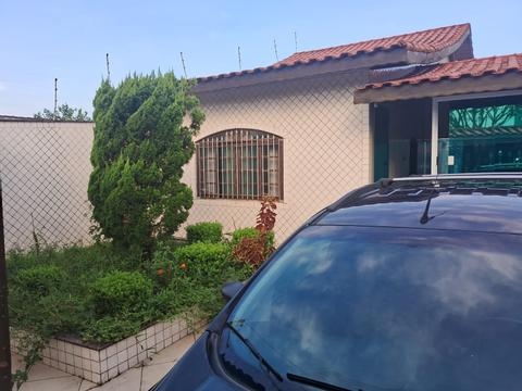 Casa à venda em Mongaguá, residencial, com 2 quartos, com 117 m²