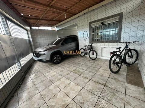 Casa à venda, com 2 quartos, com 75 m²