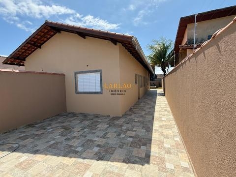 Casa à venda em Itanhaém, residencial, com 2 quartos, com 61.12 m²