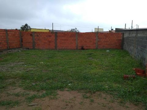 Terreno à venda em Mongaguá, residencial, com 136.07 m²