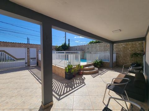 Casa à venda em Mongaguá, residencial, com 3 quartos, com 131.11 m²