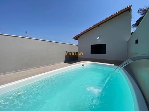 Casa à venda em Mongaguá, residencial, com 2 quartos, com 100 m²