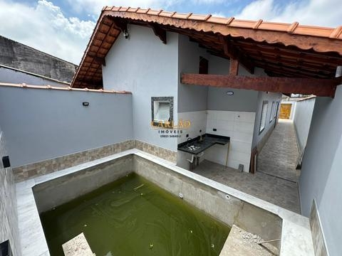 Casa à venda, com 2 quartos, com 62.18 m²