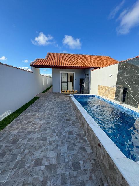 Casa à venda em Itanhaém, residencial, com 2 quartos, com 62.55 m²