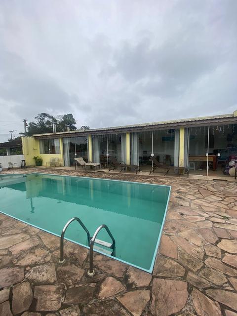 Chácara à venda em Mongaguá, Conjunto Residencial Mazzeo, com 5 quartos, com 1625 m²