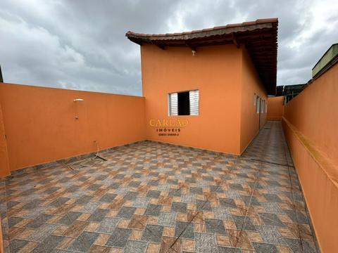 Casa à venda em Mongaguá, Jardim Praia Grande, com 2 quartos, com 67 m²