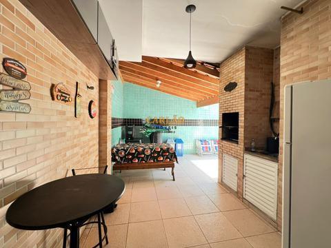 Sobrado à venda em Praia Grande, Caiçara, com 3 quartos, com 121 m²