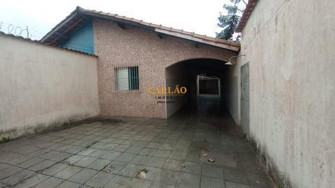 Casa à venda em Itanhaém, Jardim Suarão, com 2 quartos, com 75 m²