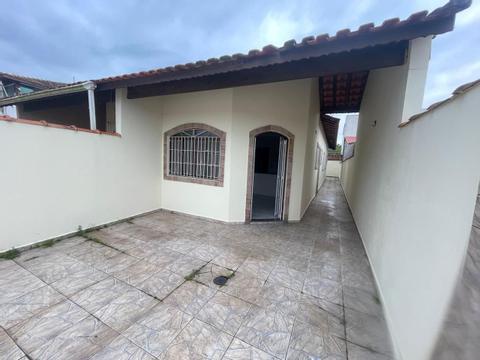 Casa à venda em Itanhaém, TUPY, com 2 quartos, com 60 m²