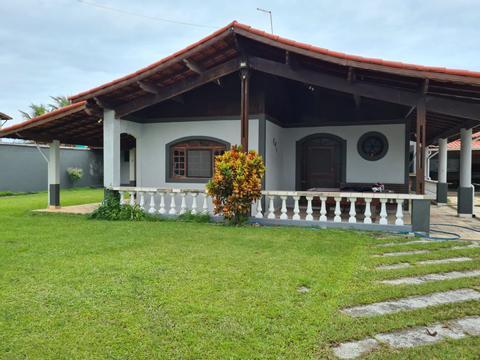 Casa à venda em Itanhaém, residencial, com 4 quartos, com 379.37 m²