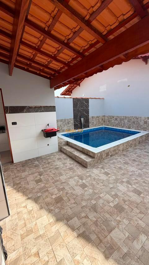 Casa à venda em Mongaguá, residencial, com 2 quartos, com 79.15 m²
