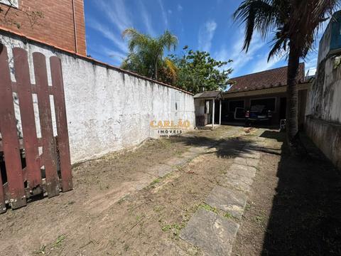 Sobrado à venda em Mongaguá, Vera Cruz, com 3 quartos, com 100 m²