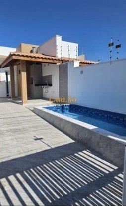 Casa à venda em Itanhaém, residencial, com 2 suítes, com 62.4 m²