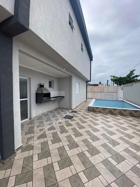 Casa à venda em Itanhaém, residencial, com 2 quartos, com 70 m²