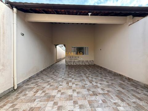 Casa à venda em Mongaguá, Vera Cruz, com 2 quartos, com 74 m²