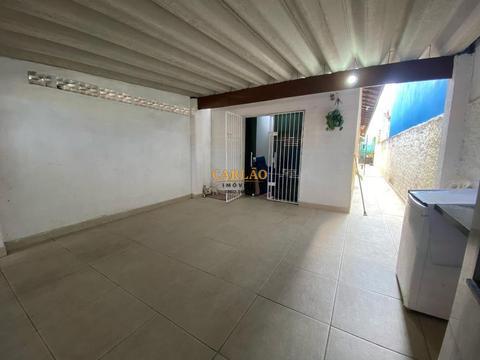 Casa à venda em Mongaguá, Itaóca, com 2 quartos, com 70 m²
