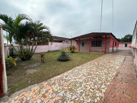 Casa à venda em Mongaguá, Flórida Mirim, com 3 quartos, com 149 m²